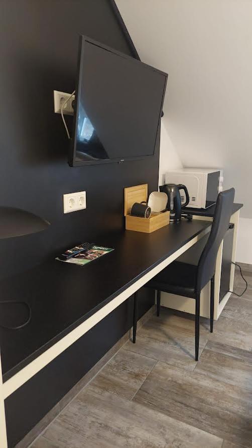 Apartments Am Wald 1 카를스루에 외부 사진